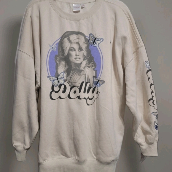 Dolly Parton Graphic Sweatshirt - Picture 1 of 8